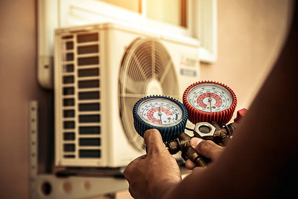 Professional Hvac technician working in Lucama, NC